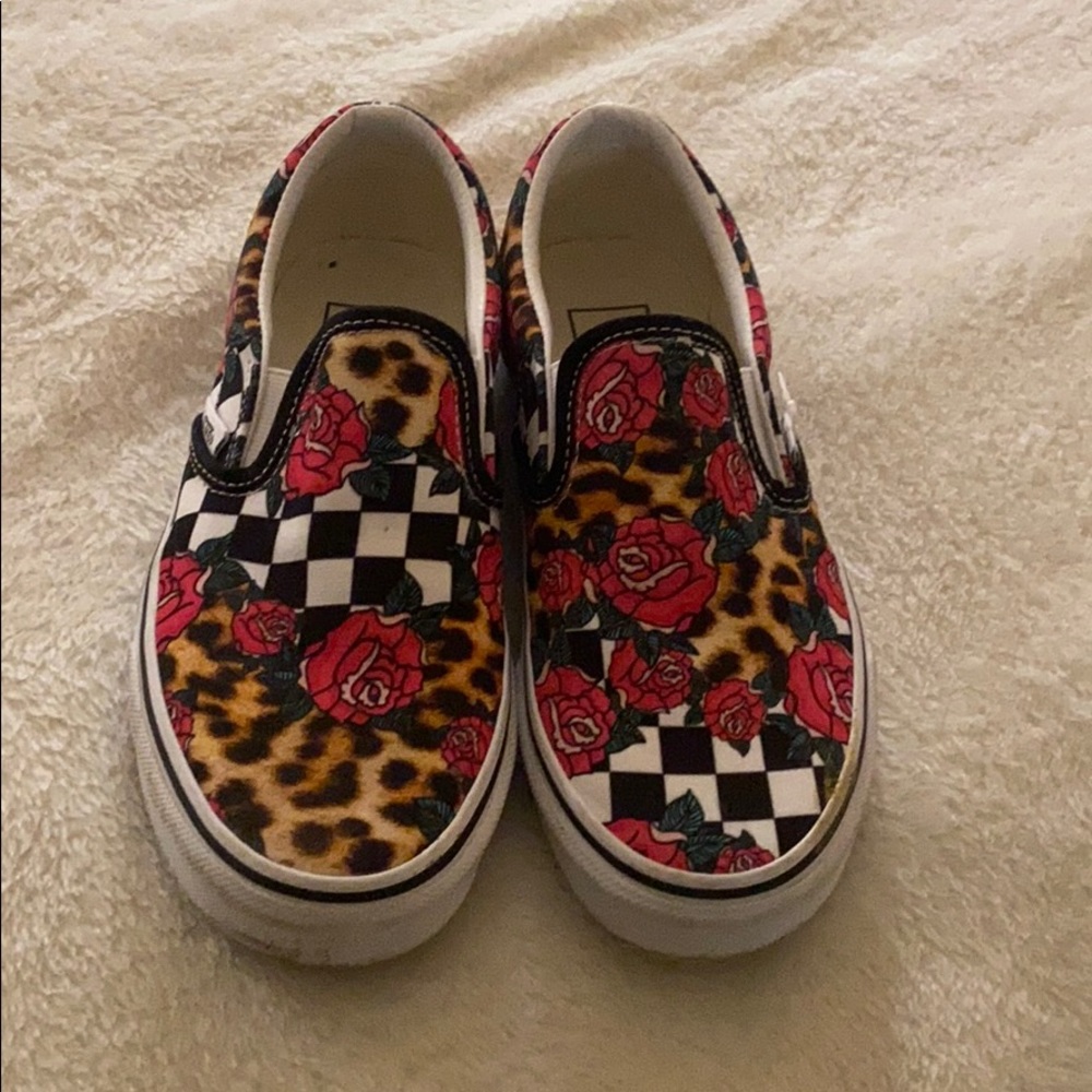Vans Classic Slip on Checker Board w Roses